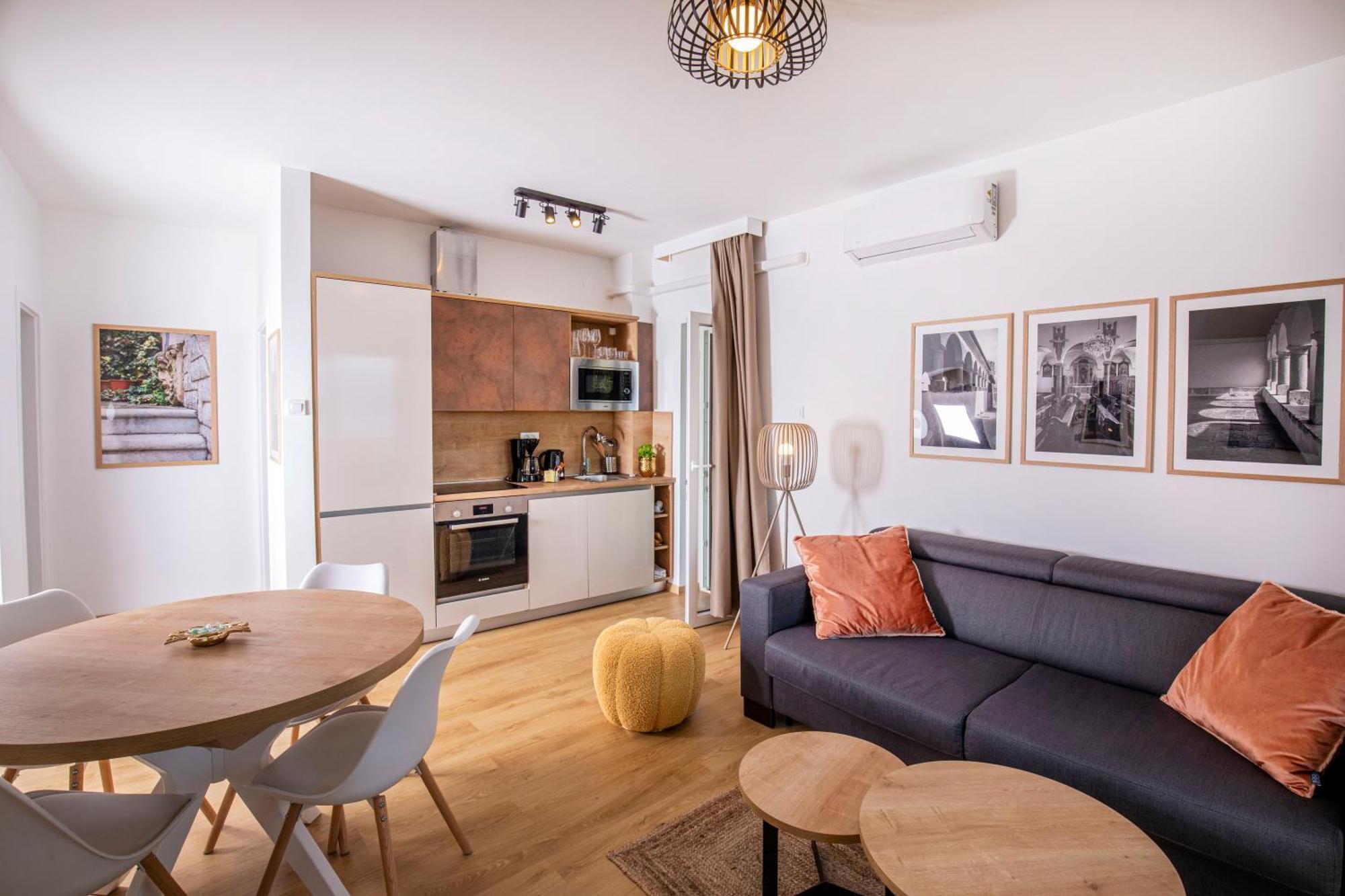 Villa Beller New Icici Luaran gambar